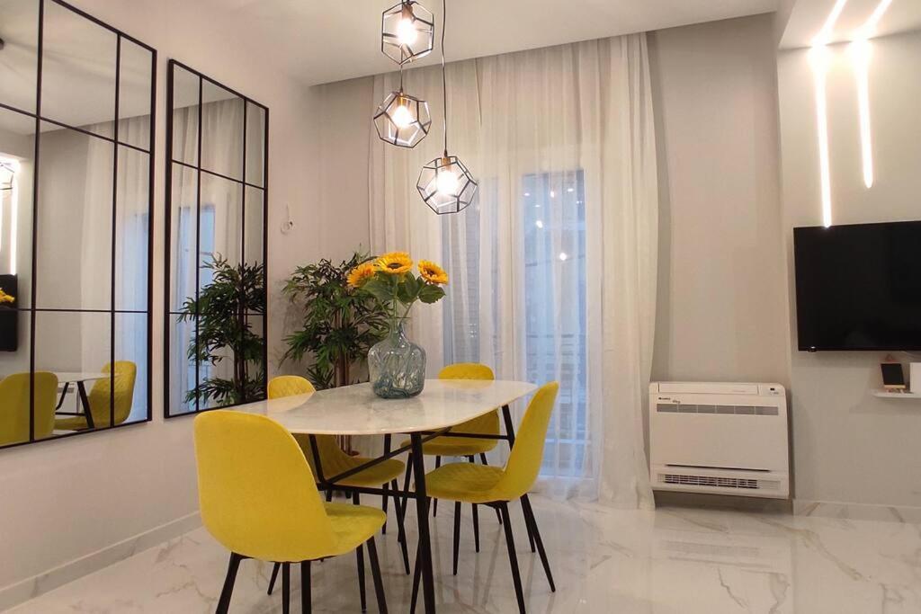 Fortress View Apartment *